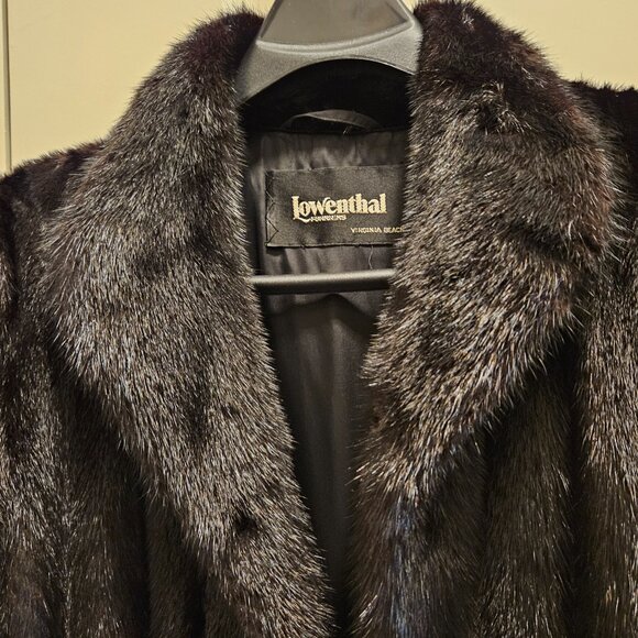Vintage Black Mink Coat - Excellent Condition - Lowenthal Furriers - Full Length - Picture 4 of 6